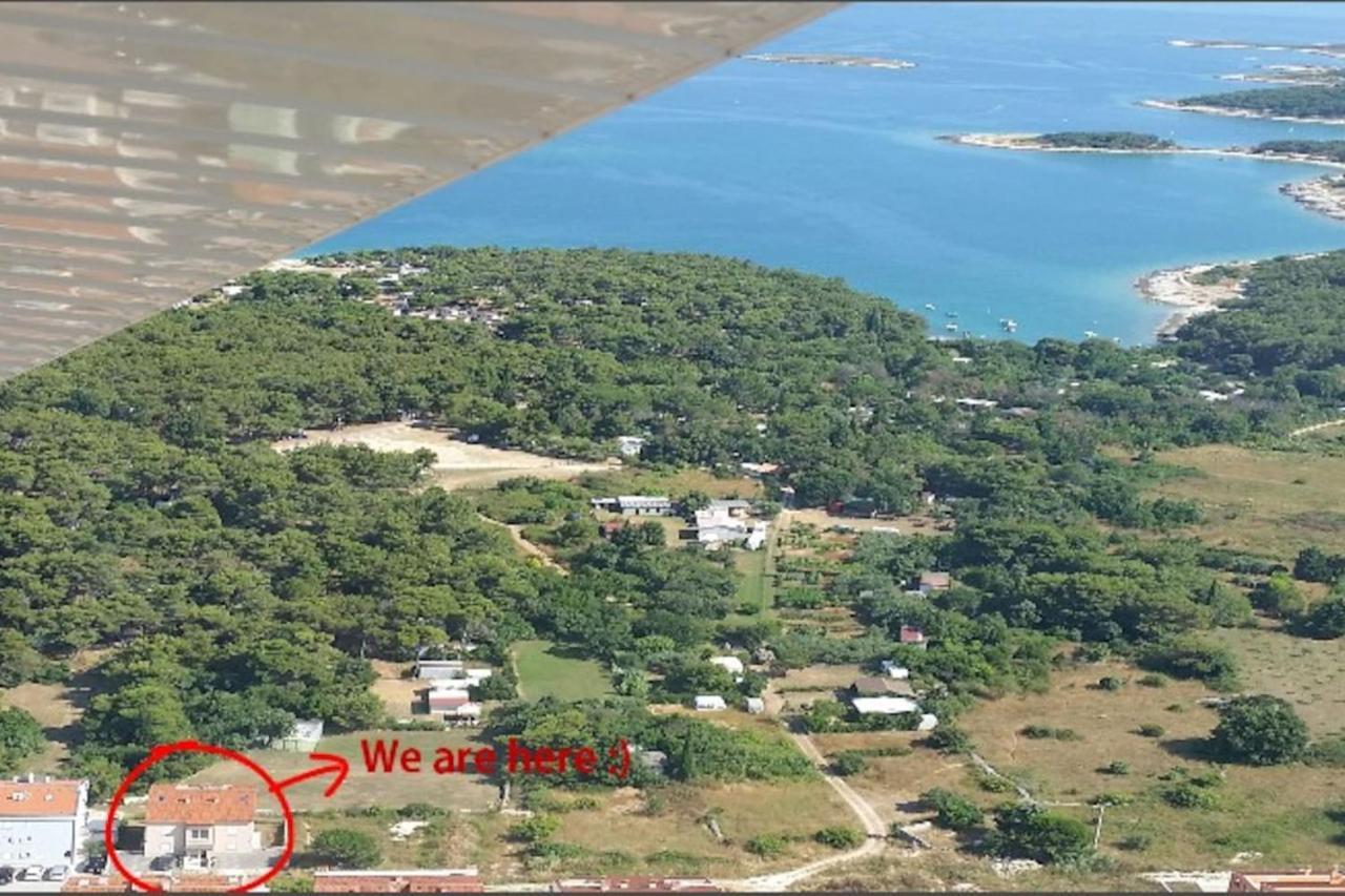 Apartment Punta Premantura E With Garden Dış mekan fotoğraf