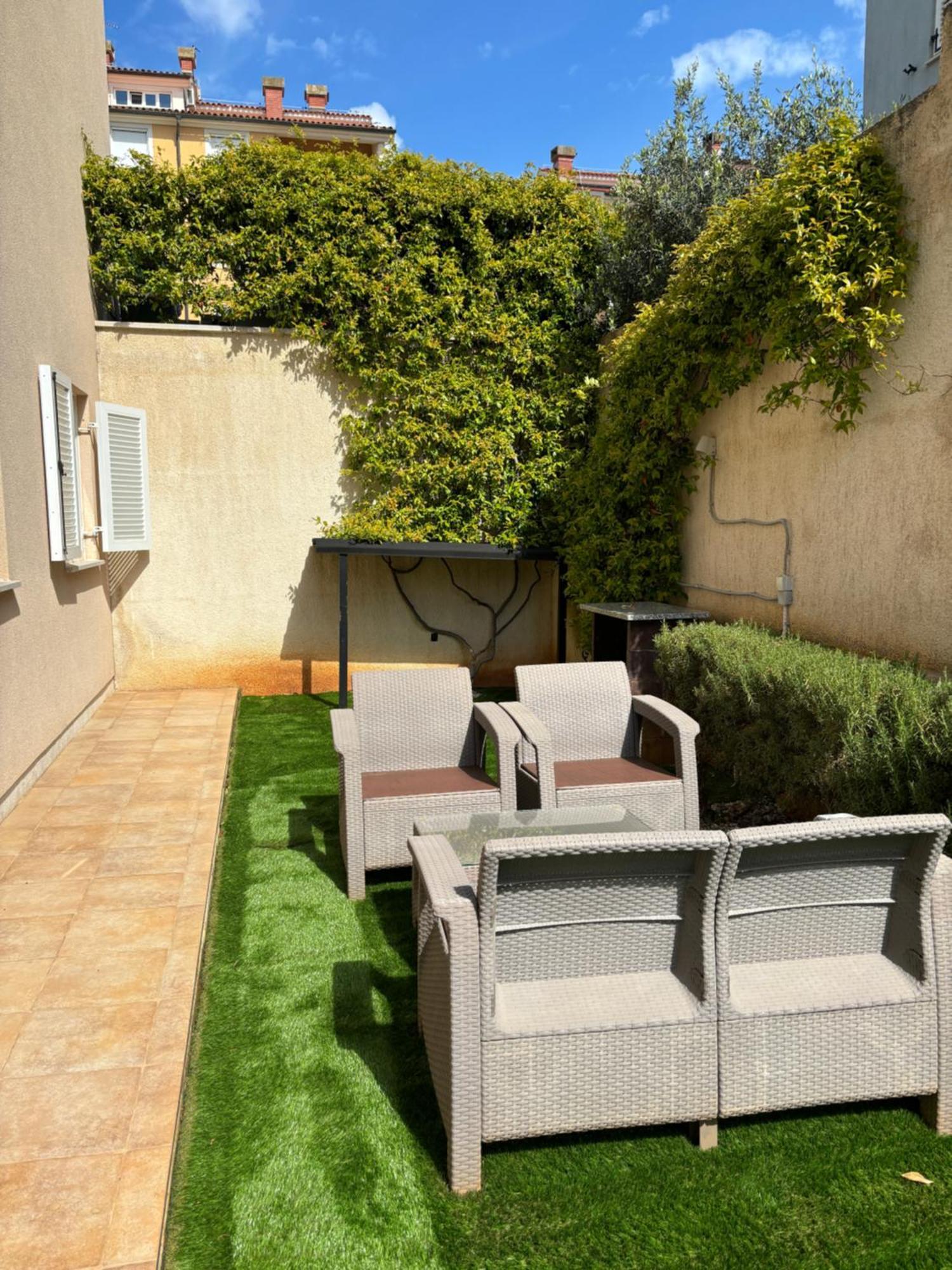 Apartment Punta Premantura E With Garden Dış mekan fotoğraf